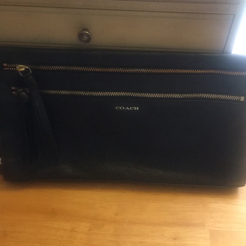 - Coach Double Zipper Clutch